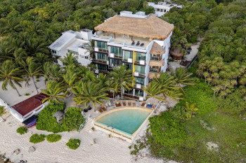 Angelina 28 by Nah Hotels