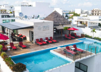 Hotel Grand Fifty Suites