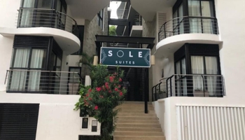 Sole Suites by GuruHotel